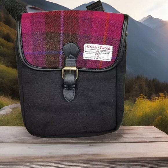 ✅Harris Tweed & Canvas Adjustable Crossbody Bag Hand Woven Black Pink Plaid - Picture 1 of 11